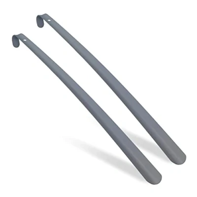 Afbeelding van schoenlepel set van 2 58 cm lang metaal ophangoogje grijs