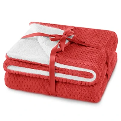 Afbeelding van AmeliaHome Knuffeldeken 130 x 180 cm, lamsvacht look, rood