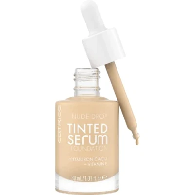 Afbeelding van Catrice Nude Drop Tinted Serum nr. 004N langdurige foundation, matterend, natuurlijk, voor de gevoelige huid, veganistisch, olievrij, parfumvrij, alcoholvrij, 30 ml