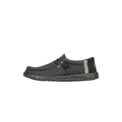 Afbeelding van HEYDUDE Wally Elevated Basics instapschoenen voor heren, zwart/zwart, maat 40, zwart, 7 UK, zwart.