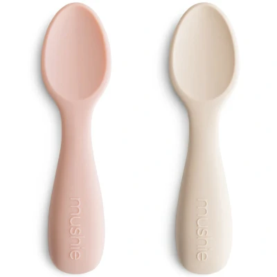 Afbeelding van Mushie siliconen kinderlepels blush shifting sand 2st