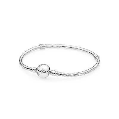 Afbeelding van Pandora Disney, Moments Sparkling Mickey Mouse &amp; Snake Chain Slangenarmband van sterling zilver met zirkoniasteentjes, compatibel Armbanden, maat 17, Verzilverd, Kubieke zirkonia