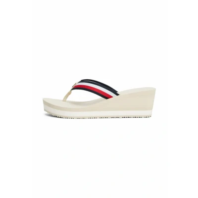 Afbeelding van TOMMY HILFIGER TH Corporate Sandales de plage compensées pour femme Beige Pointure 39, Mousseline beige, 39 EU