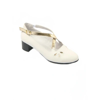 Afbeelding van Comfortabele wijdte leren pumps met kruisband