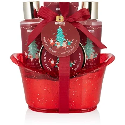 Afbeelding van BRUBAKER Cosmetics Bad en Douche Cadeau Set Winterbessen Geur 5 Delige Verzorgingsset in Decoratieve Badkuip Kerstmis Kerstpakket Cadeautip Idee Kerstcadeau voor Vrouwen Mannen