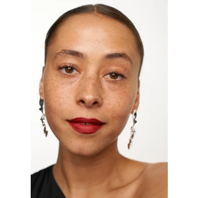 Afbeelding van bareminerals Mineralist Comfort Matte Liquid Lipcolor Vloeibare lippenstift cool mid tone rose passionate, Maat: 3.7 ml