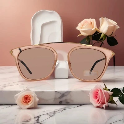 Afbeelding van Guess Zonnebril Roze GF0328 72T