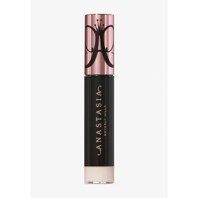 Afbeelding van Anastasia Beverly Hills Magic Touch Concealer 2