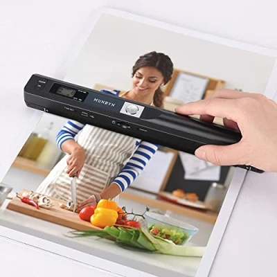 Afbeelding van 【Draagbare documentscanner】 MUNBYN zakscanner met SD 16 GB, 900 dpi resolutie, draadloos, A4 mini scanner, keuze van JPG/PDF LCD zwart