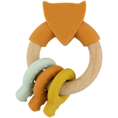 Afbeelding van Trixie Wooden silicone activity ring Mr. Fox