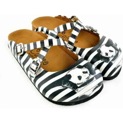 Afbeelding van GOBY Panda Hanging Clogs Slippers Hoge kwaliteit Handmade Maat 37