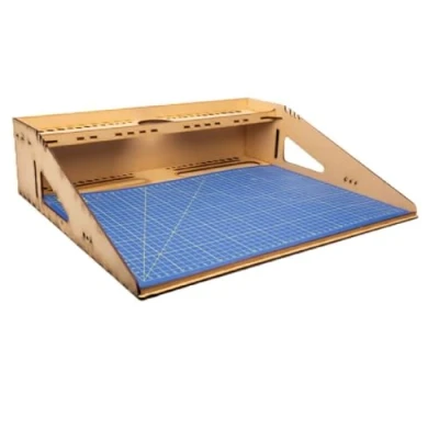 Afbeelding van Italeri 50833 Werkstation voor Modelbouw MDF A3 Formaat Snijmat Houder