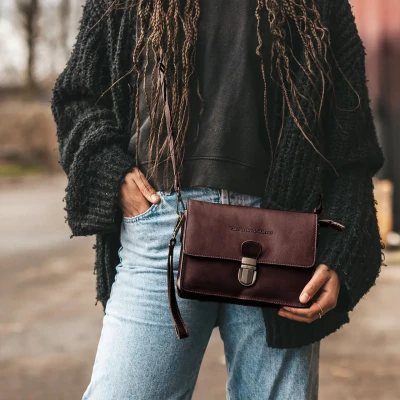 Afbeelding van The Chesterfield Brand Leren Schoudertas Bruin Lucca