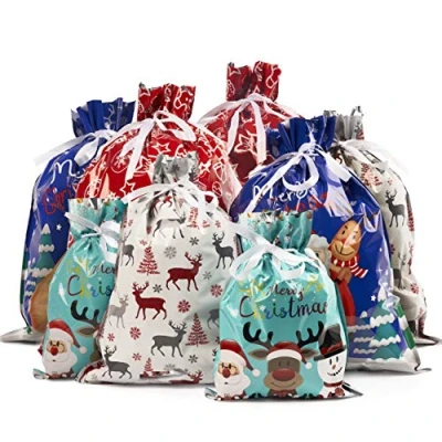 Afbeelding van THE TWIDDLERS 30 Kerstcadeauzakjes met Trekkoord Cadeauverpakking, Kerstzakjes in 4 Maten (Klein, Medium, Groot, Extra Groot) Stevige Aluminiumfolie