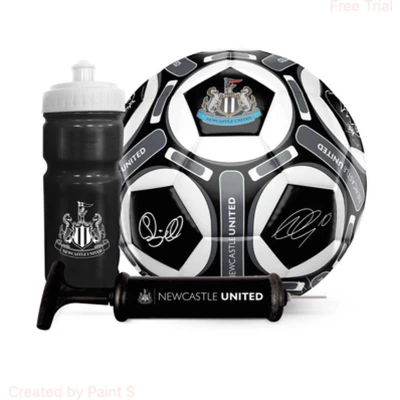 Afbeelding van Newcastle United gift set voetbal met handtekeningen bidon ballenpomp