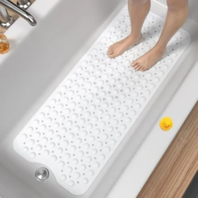 Afbeelding van HITSLAM Badmat, antislip, extra lang, schimmelbestendig, machinewasbaar, met zuignappen en drainagegaten, zacht voor de voeten, wit, 101 x 40 cm