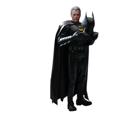 Image de Figurine Hot Toys MMS712 DC Comics The Flash Batman Modern Suit 2023