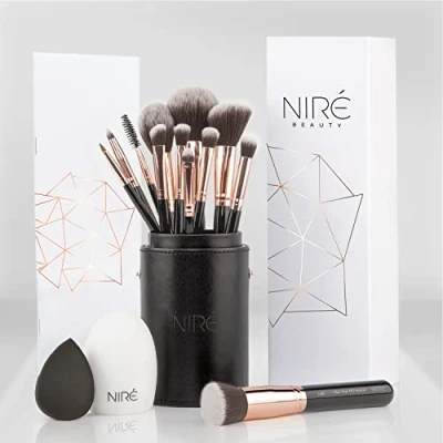 Afbeelding van Niré Beauty Artistry Makeup Kwasten Set: veganistische make upkwasten met upkwastenhouder, up spons en kwastenreiniger