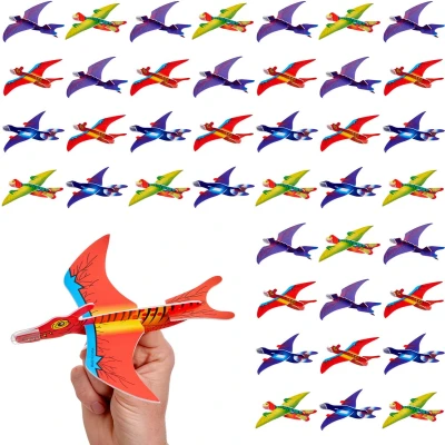Afbeelding van The Twiddlers 48 dinosaurus zweefvliegtuigen 4 verschillende schuimvliegtuigontwerpen ideaal binnenspeelgoed voor kinderen urenlang spelen en vermaak