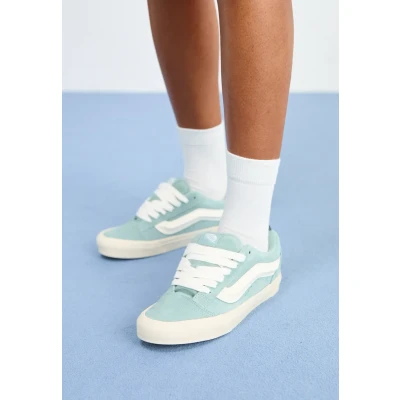Afbeelding van Vans KNU Skool Unisex Skateschoenen, Maat: 36, Puritan gray Veloursleer