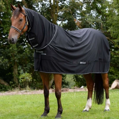 Afbeelding van Bucas Power Cooler Met Vaste Hals Zwart Zilver Bovenlengte: 115 cm &amp; Onderlengte: 152