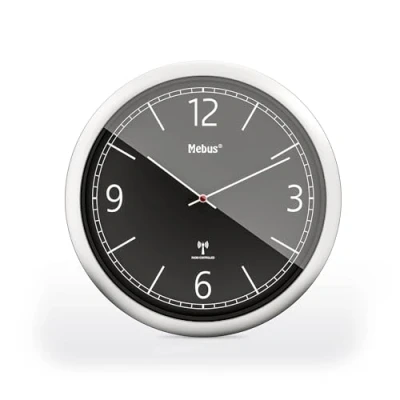 Afbeelding van Mebus Radiogestuurde wandklok 26 cm, stil, helder design, zilveren frame, zwarte wijzerplaat, model 19813, modern en nauwkeurig