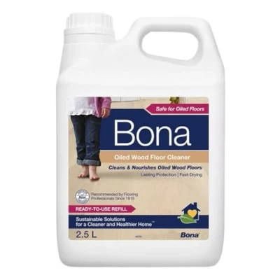 Afbeelding van Bona Geoliede Houten Vloer Reiniger Parketreiniger Vloerzeep Navulling 2,5 Liter Droogt Snel Gebruiksklaar