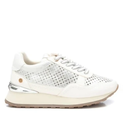 Afbeelding van XTI 143779 damessneakers, Wit.