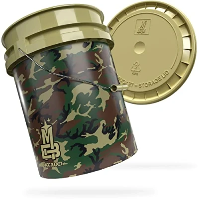 Afbeelding van MAGIC BUCKET Autowasemmerset Handwas camouflage groen met bijpassend deksel 5 Amerikaanse ballonnen ca. 20 liter Compatibel Grit Guard, Detail Guardz Dirt Lock