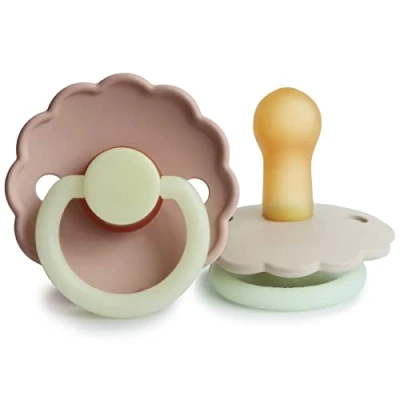 Afbeelding van Frigg Fopspeen Daisy GLOW Night 6 18mnd Cream/Blush 2st.