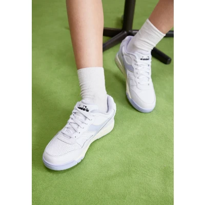 Afbeelding van Diadora Winner Sneakers laag, Dames, Maat: 37, White/xenon blue Leer en imitatieleer