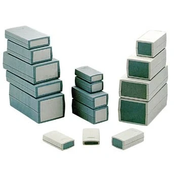Afbeelding van BEHUIZINGEN VAN GEGOTEN PLASTIC DONKERGRIJS 190 x 100 40mm