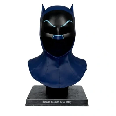 Afbeelding van McFarlane Toys DC Direct Batman Classic TV Series (1966) Cowl Replica 1:1