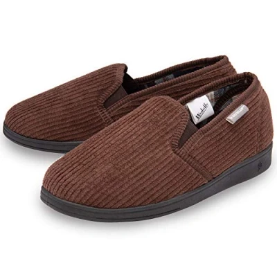 Afbeelding van Dunlop Comfortabele instappantoffels voor heren met wasbare rubberen zool, maten 40 46, Bruin