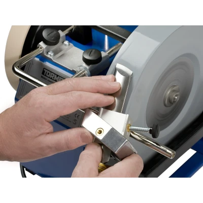 Afbeelding van Tormek SVS 50 Multi slijpmal: De ultieme slijpoplossing voor alle houtbewerkingsgereedschappen!