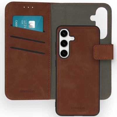 Afbeelding van iMoshion Hoesje Geschikt voor Samsung Galaxy S24 Met Pasjeshouder Uitneembare 2 in 1 Luxe Bookcase Bruin