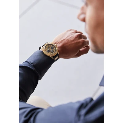 Afbeelding van GUESS heren Frontier horloge W1132G1 in de kleur Goud