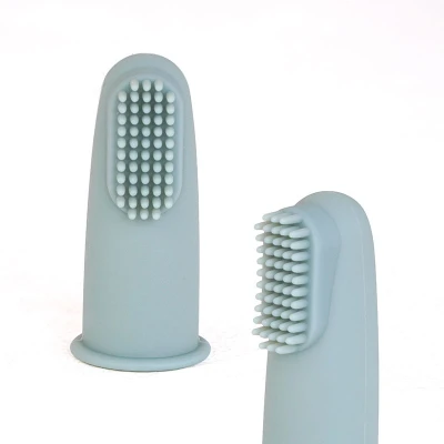 Afbeelding van Dutsi Siliconen Baby Vingertandenborstel BPA vrij Pastelblauw