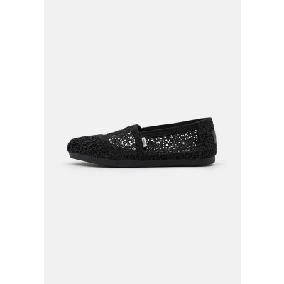 Afbeelding van TOMS Instappers black, Dames, Maat: 37, Black Polyester