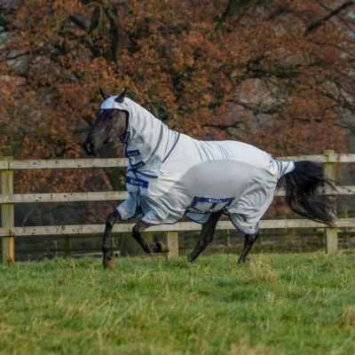 Afbeelding van Bucas Eczeemdeken Sweet Itch X Silver 140/190