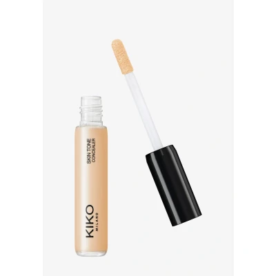 Afbeelding van KIKO Milano Skin Tone Concealer 05, correctievloeistof met natuurlijke afwerking