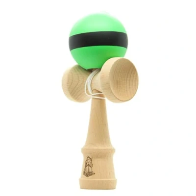 Afbeelding van YoYo Factory Catchy Standard Kendama groen/zwart (traditioneel Japans speelgoed, van beginner tot professional)