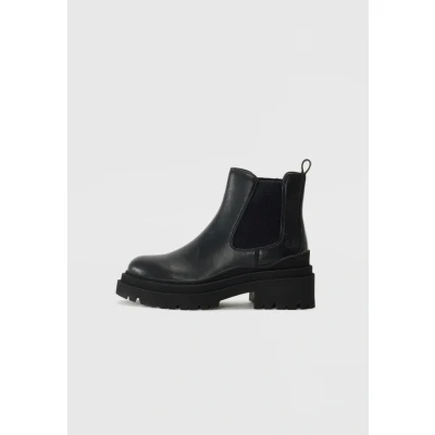 Afbeelding van Tamaris Lage laarzen, Dames, Maat: 36, Black matt Schoenen