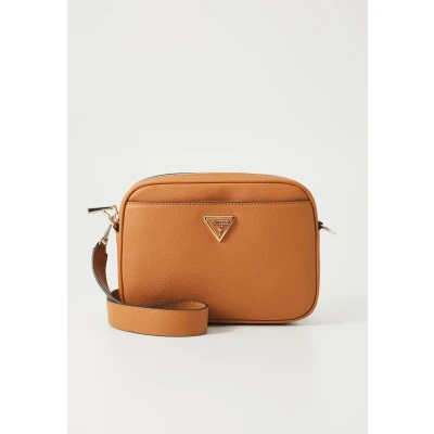 Afbeelding van GUESS schoudertas Meridian II Camera Bag Cognac Lichtbruin