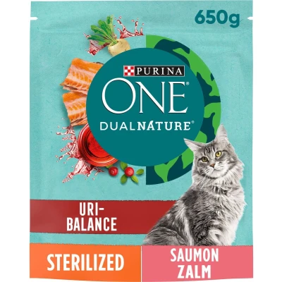 Afbeelding van 4x650g Dual Nature Sterilized met Zalm en Cranberry&#039;s Purina ONE Kattenvoer