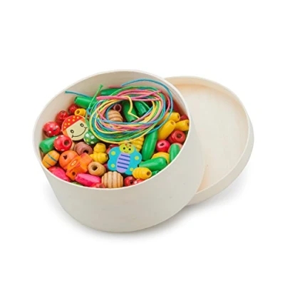 Afbeelding van New Classic Toys Houten Kralen in Box 230 Gekleurde en 4 Veters