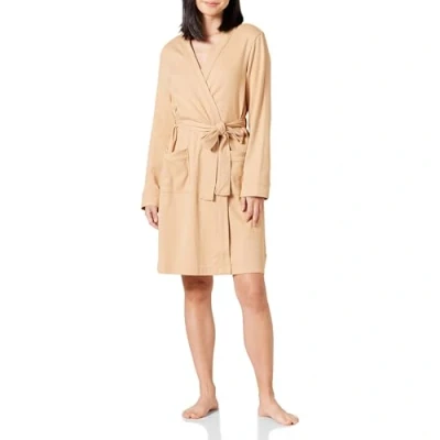 Image de Amazon Essentials Peignoir long, léger gaufré pour femme (disponible en grande taille), chameau clair, (taille L)