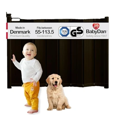 Afbeelding van BabyDan Guard Me Extra groot traphek, automatisch intrekbaar, geschikt voor openingen tussen 55 en 113,5 cm, zwart, gemaakt in Denemarken, veiligheidshek huisdieren