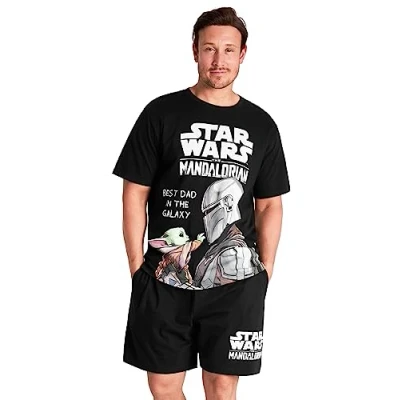 Afbeelding van The Mandalorian pyjama voor heren, grappig, Baby Yoda, set, kort, zomer, nachtkleding, ontspanning, maten S 3XL, cadeau Vaderdag, origineel, zwart.