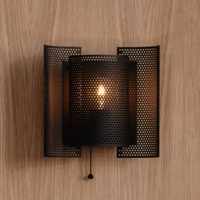 Afbeelding van Northern Butterfly perforated wandlamp zwart
